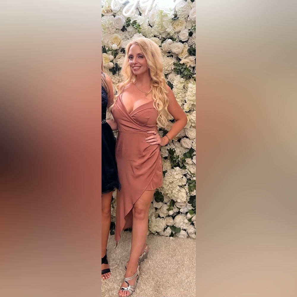 Medium Lulus Mauve Pink Dress